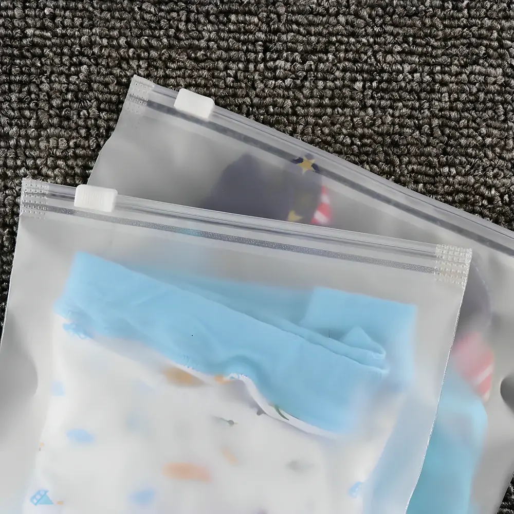 custom zipper bags Custom zipper bags engineered for apparel packaging and 3PL fulfillment with smooth slider closures